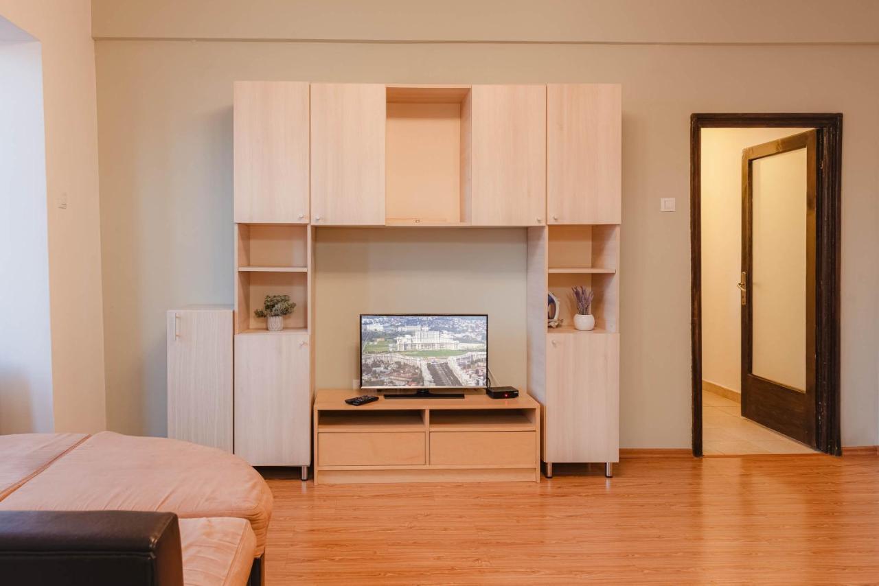 Bucharest Central Location Екстер'єр фото